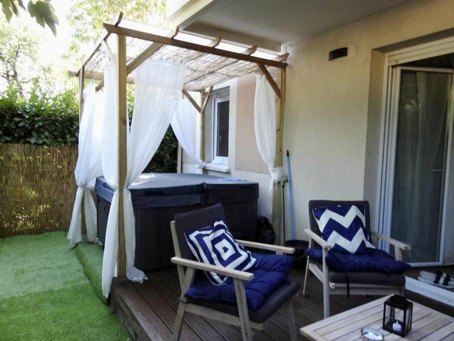 Suite Cosy&Jacuzzi Cenon Buitenkant foto